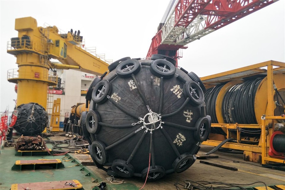 Marine Pneumatic Rubber Fenders