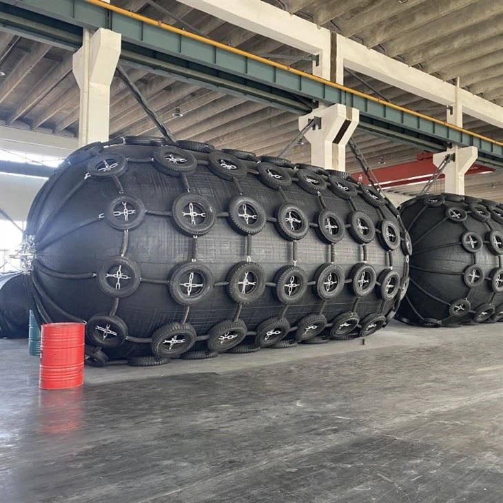 4.5x9.0m inflatable fender