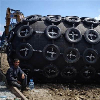 Puhallettava lokasuoja